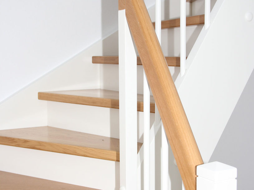 Klassische Treppe von Holzbau Bauer in Obersontheim